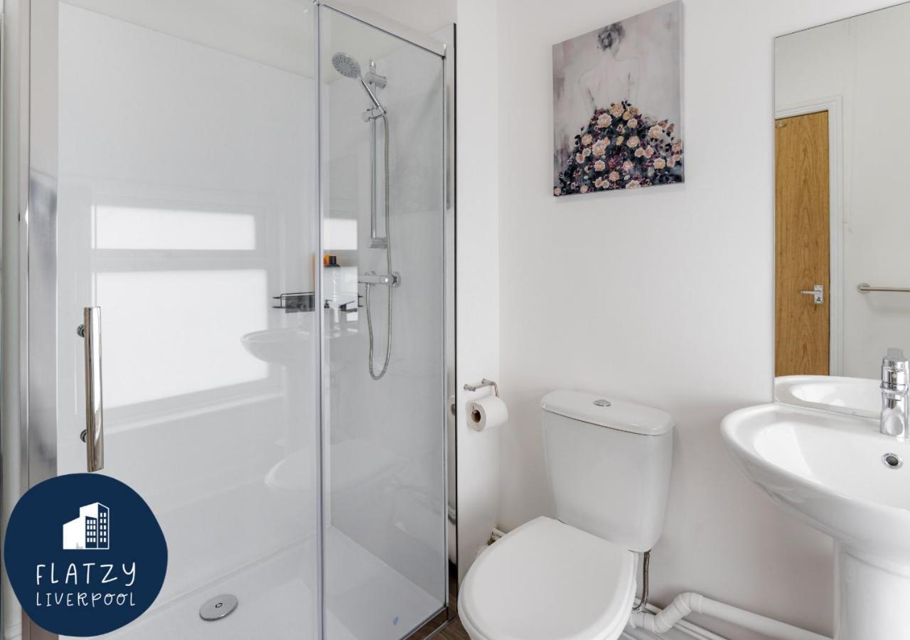 Flatzy - 6 Bed Oasis Close To Football Stadiums Liverpool Exterior foto