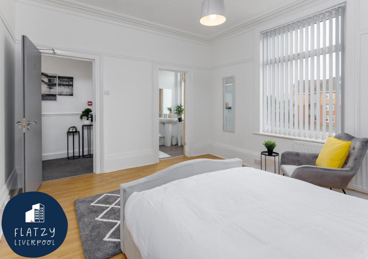 Flatzy - 6 Bed Oasis Close To Football Stadiums Liverpool Exterior foto